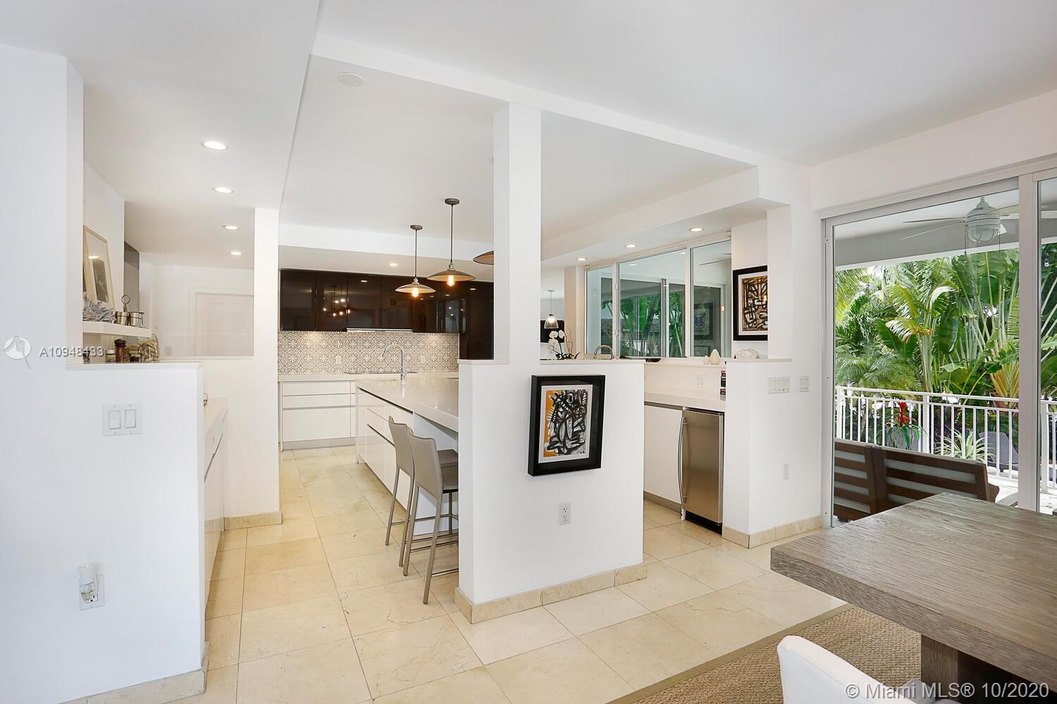 SUNRISE HARBOUR REV PL - Residential