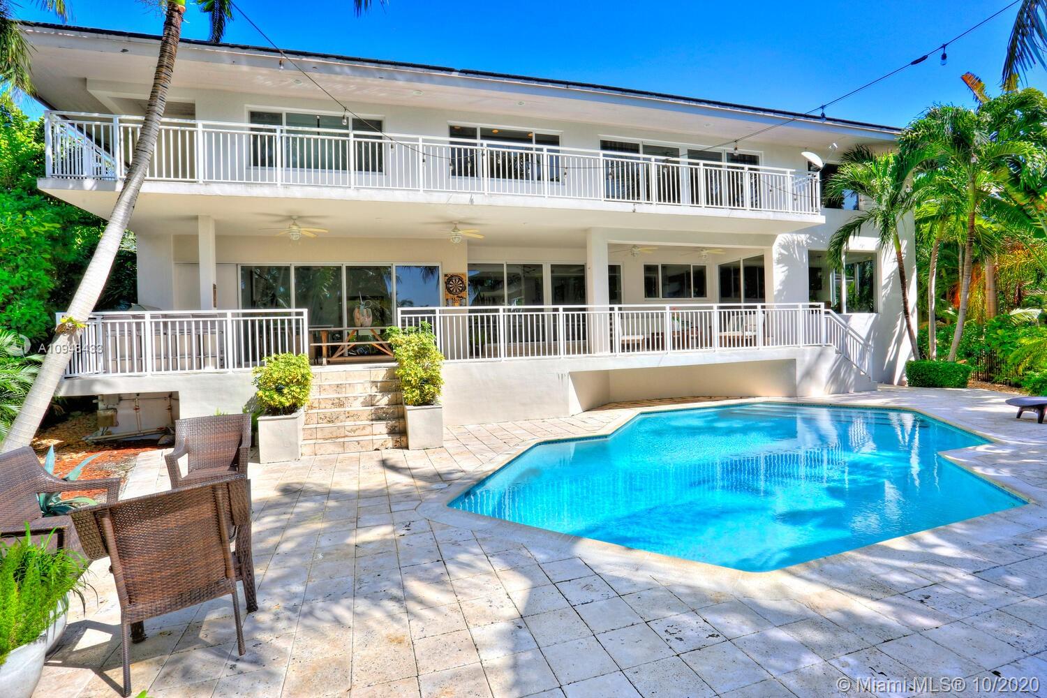 SUNRISE HARBOUR REV PL - Residential