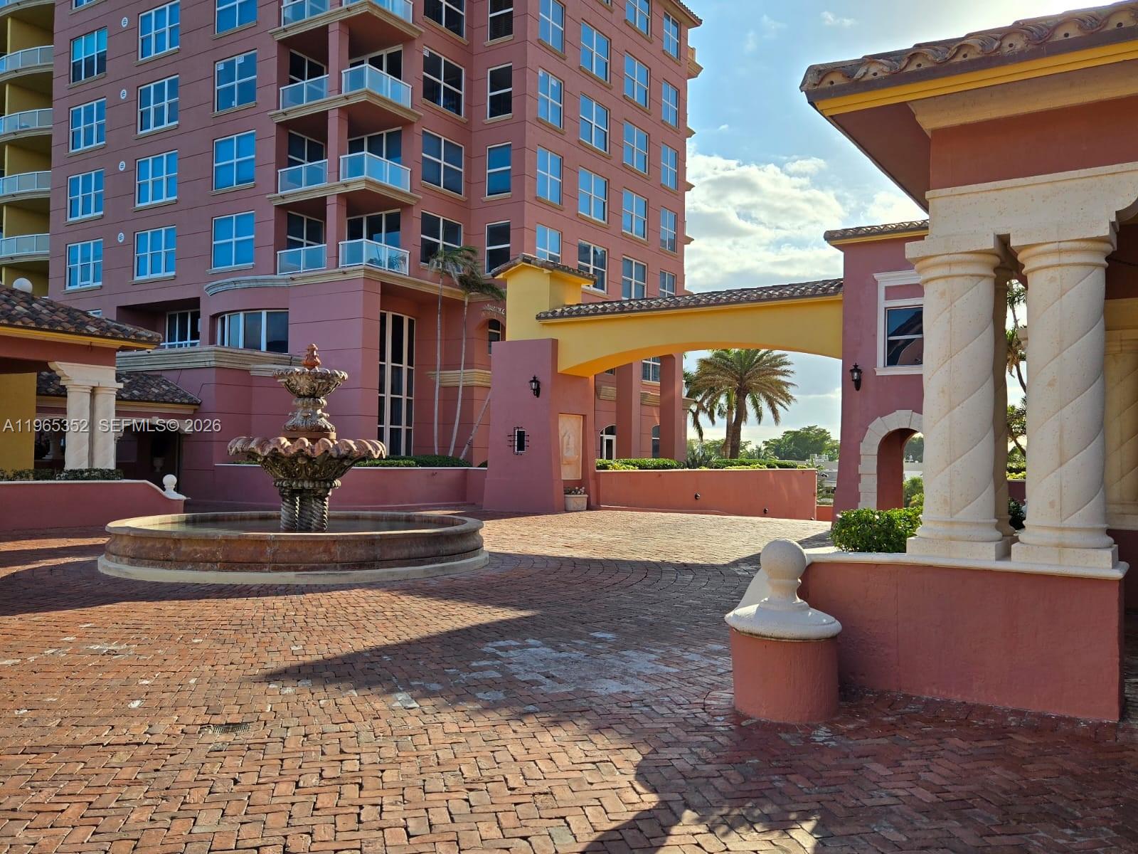 , Fort Lauderdale, FL, 33305/$1,950,000 3 1133225860