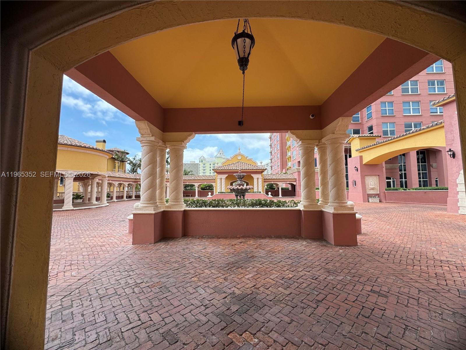 , Fort Lauderdale, FL, 33305/$1,950,000 4 245857269