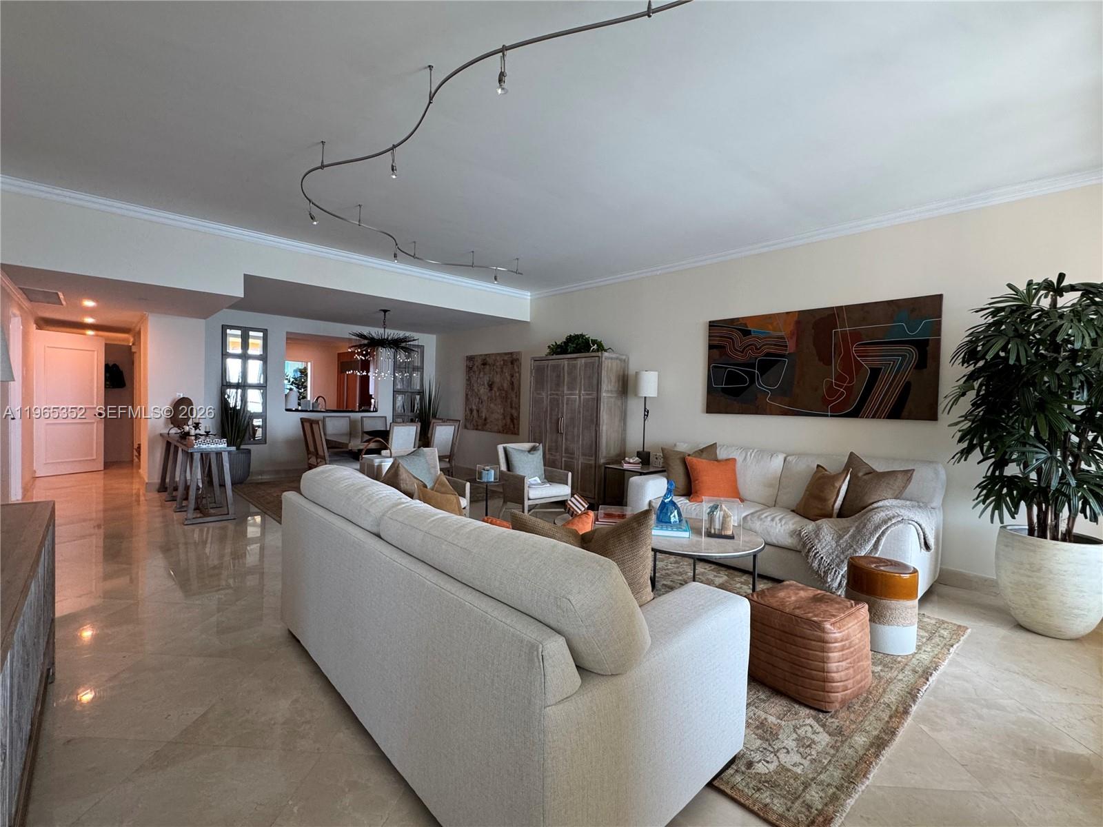 PALMS TOWER TWO CONDO - Residential