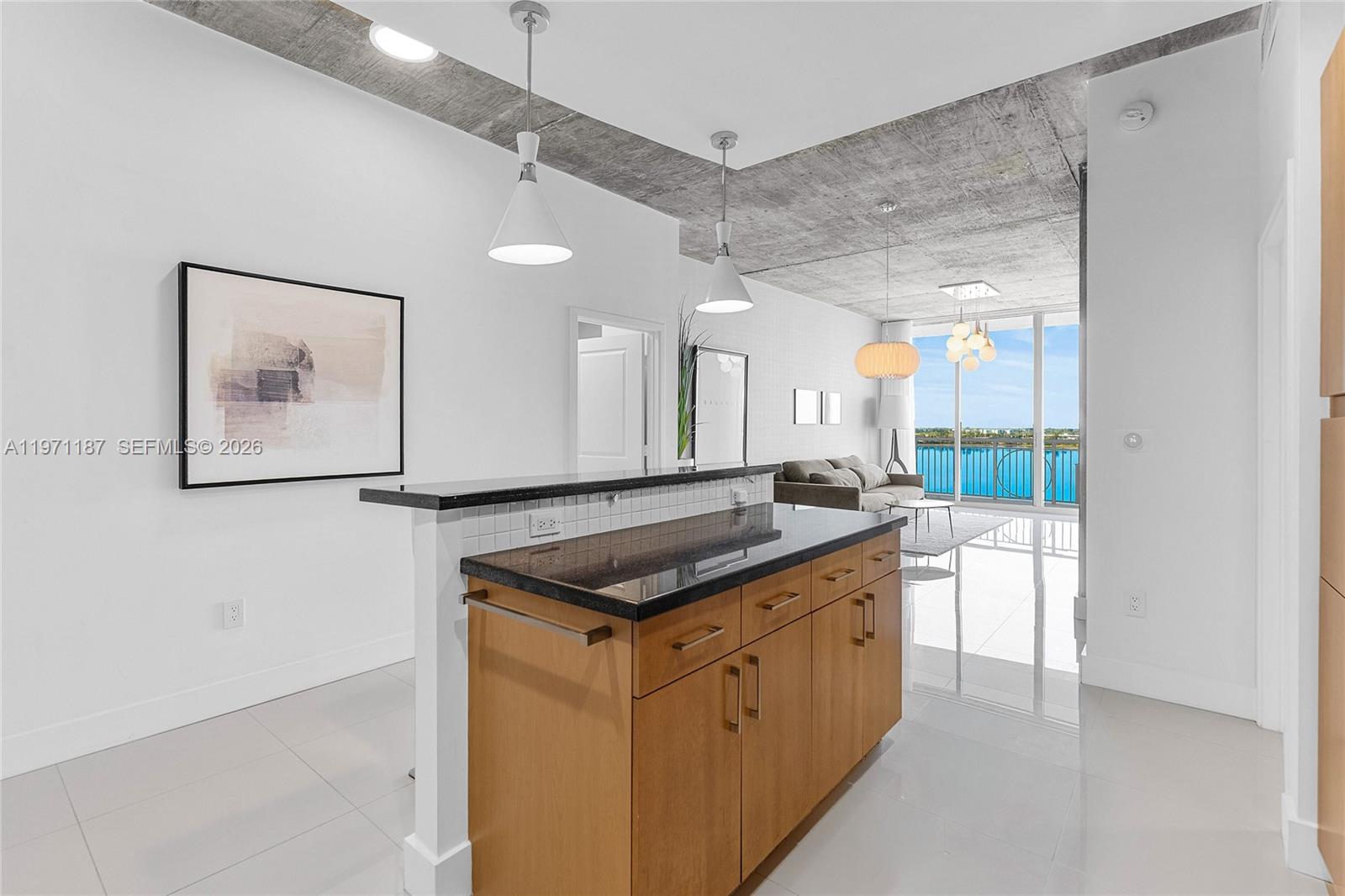 EDGE CONDO - Residential