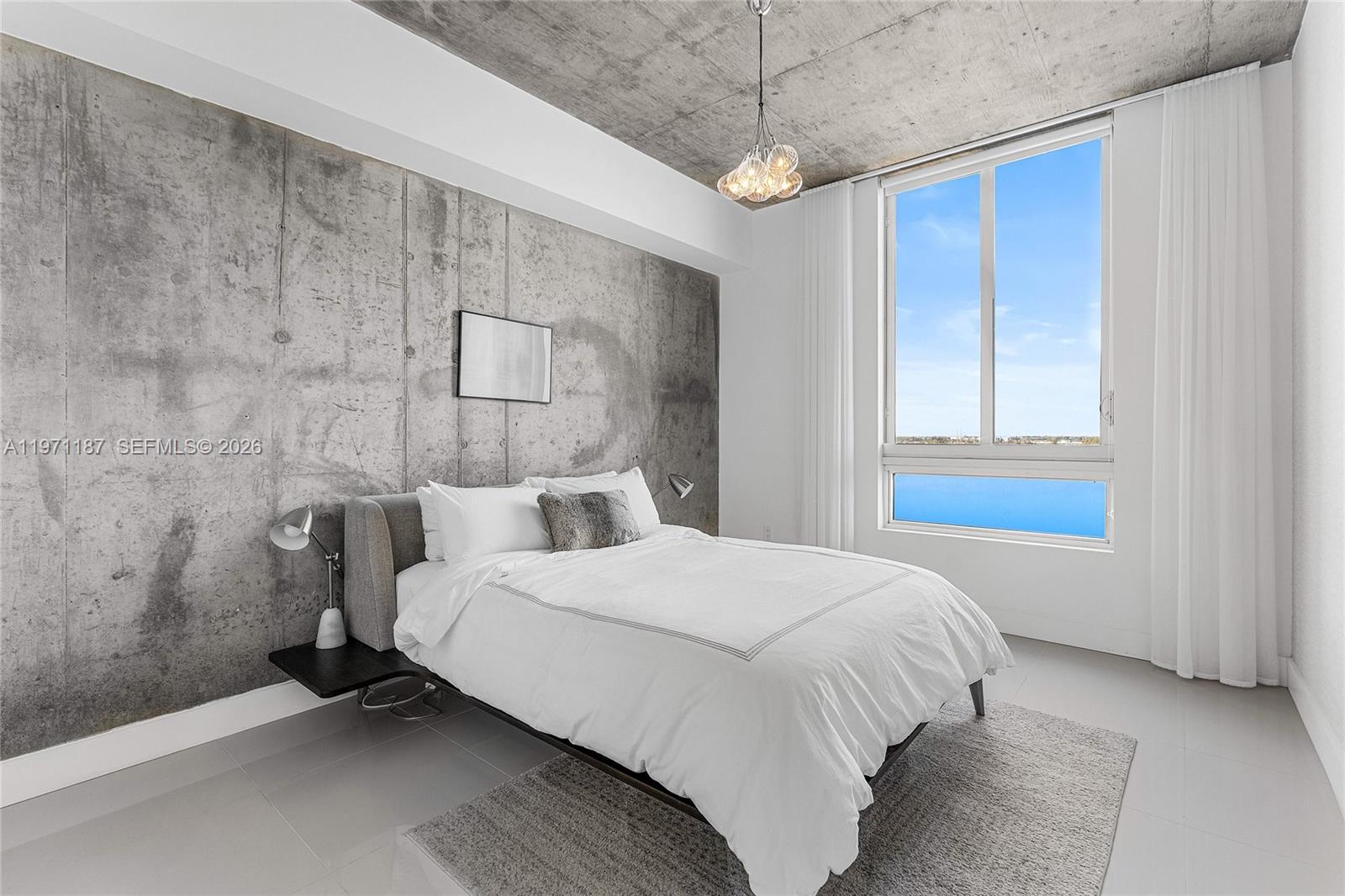 EDGE CONDO - Residential