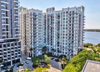 EDGE CONDO - Residential