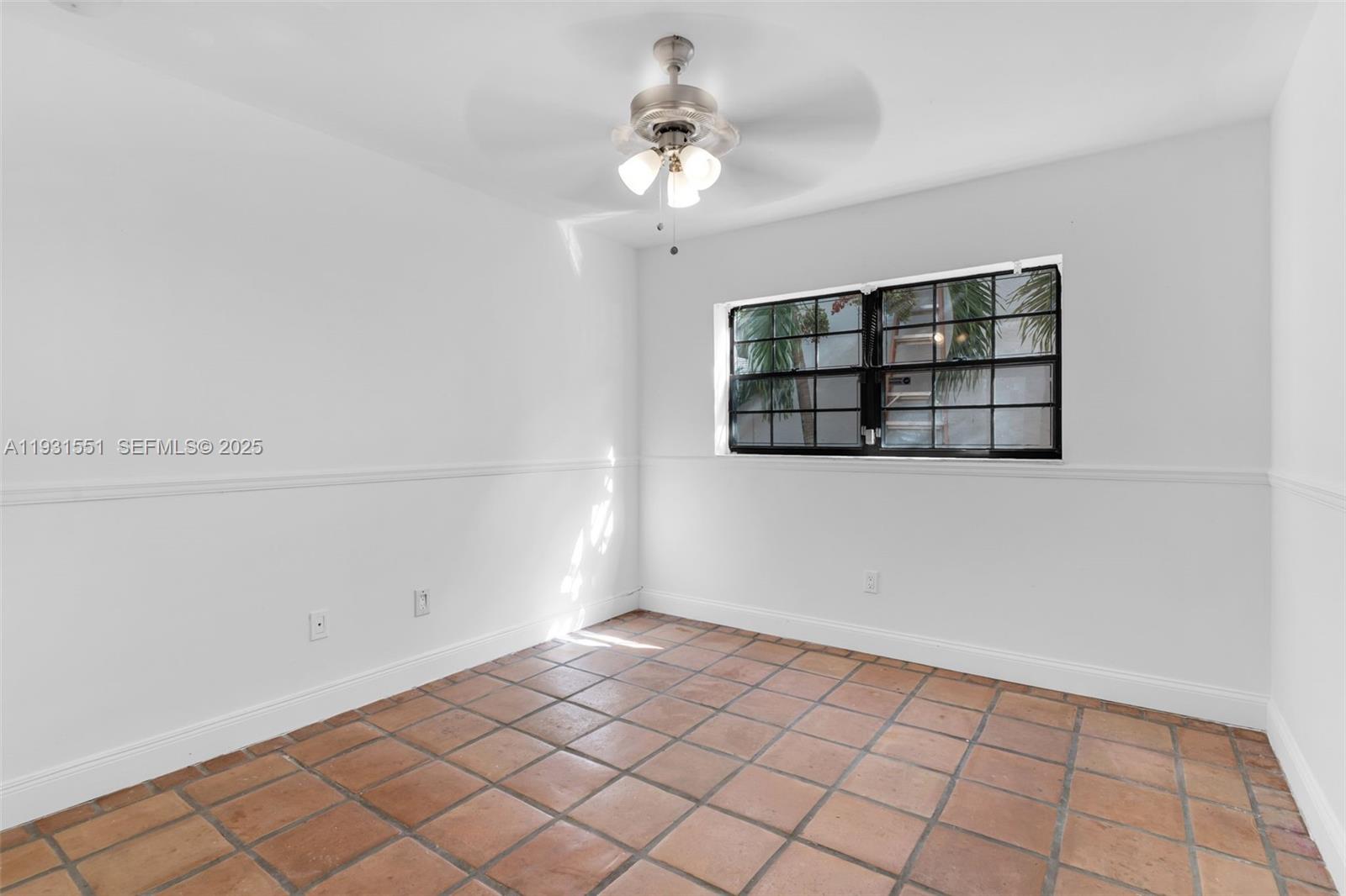 SUNFISH AT THE HAMMOCKS - Residential