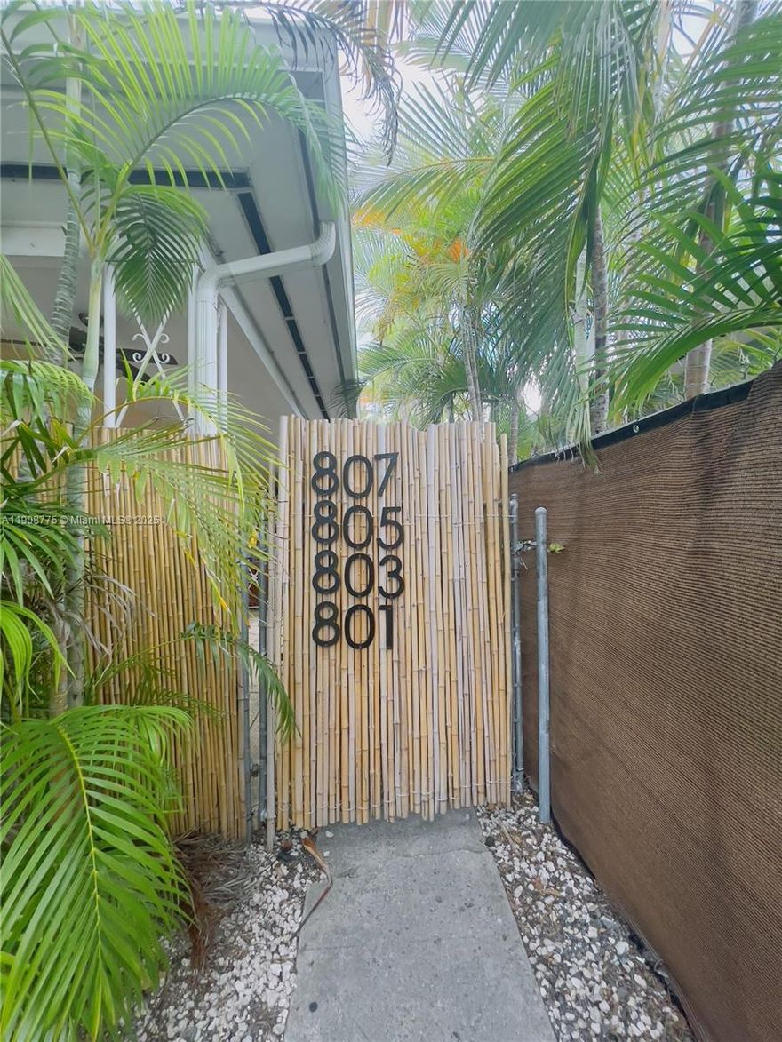Great private location in Mid Miami Beach area, just minutes walking distance to the beach, cafes and restaurants. 
This is a 1 bed 1 bath unit in a fourplex building, gated and includes 1 parking space. This unit can be rented 6 months or a year. See broker remarks for more info