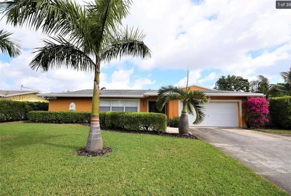 1003 SW 24TH AVE, BOYNTON BEACH, FL 33426 - Image 9bdab623cda8fcb3cd2da4647b9d3dcc/1677873645