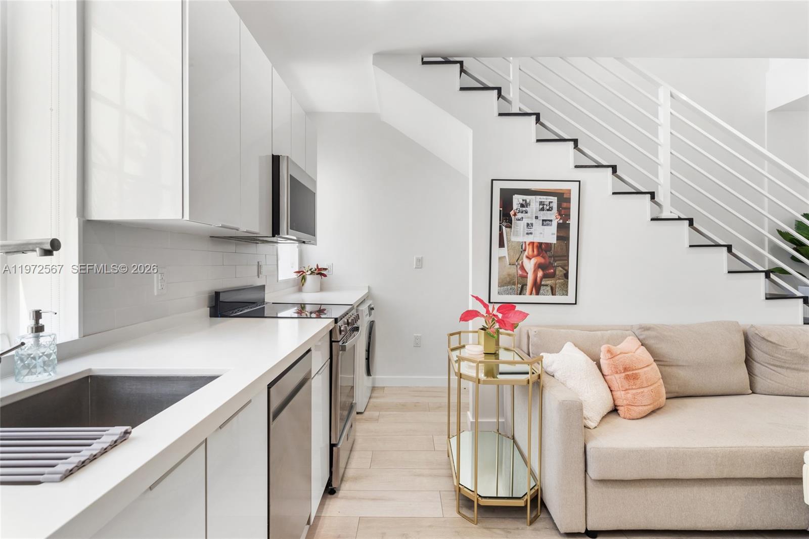 1610 Euclid Ave A110