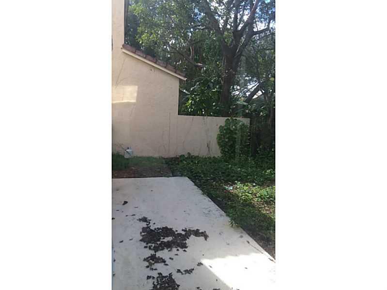 RAMBLEWOOD SOUTH 78-19 B - Residential