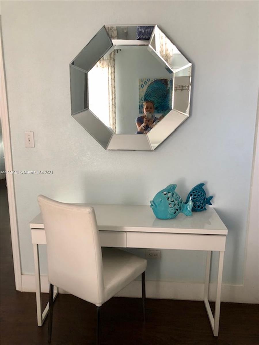 THE MADISON CONDO - Residential