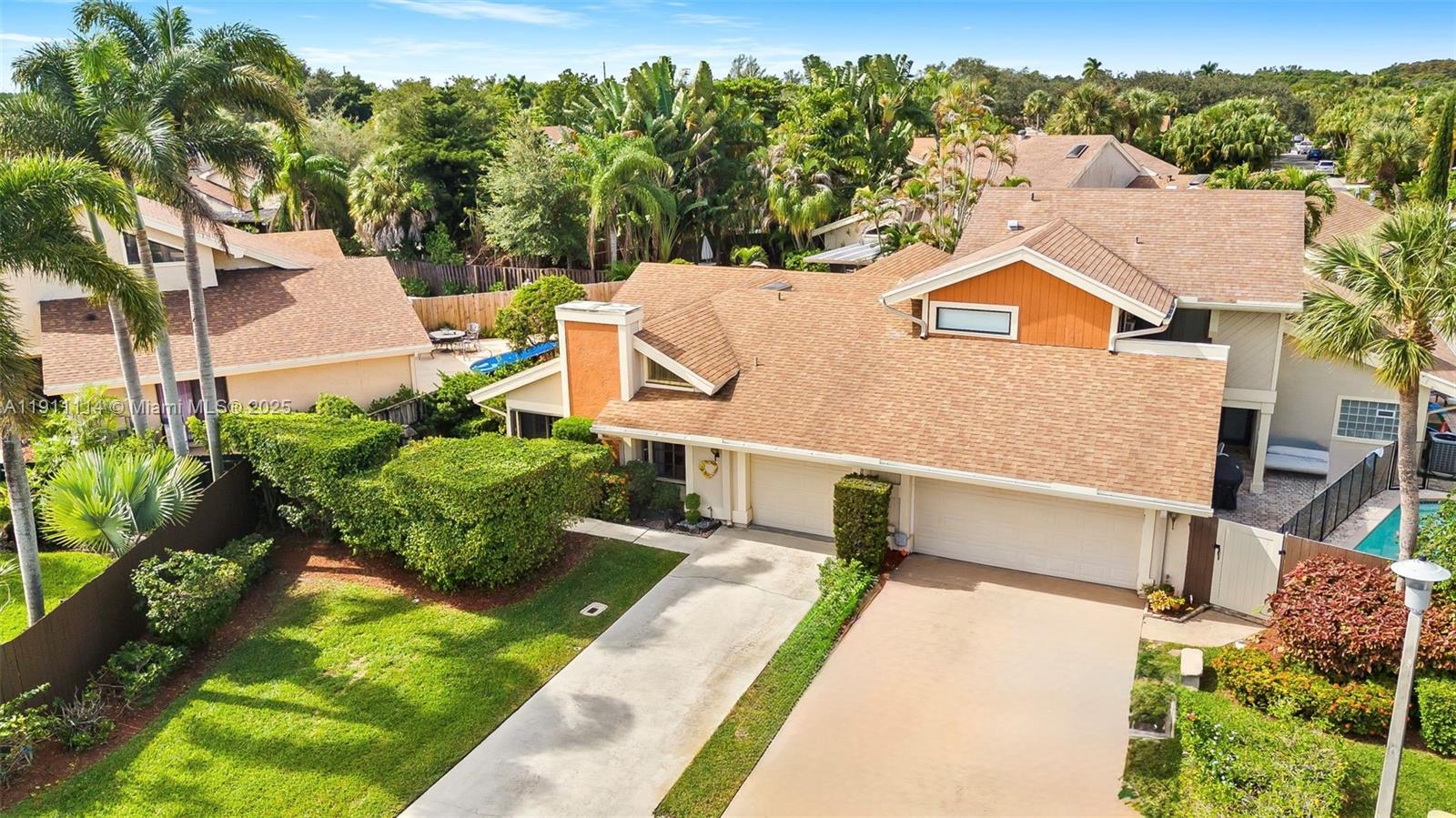 SIERRA DEL MAR - Residential