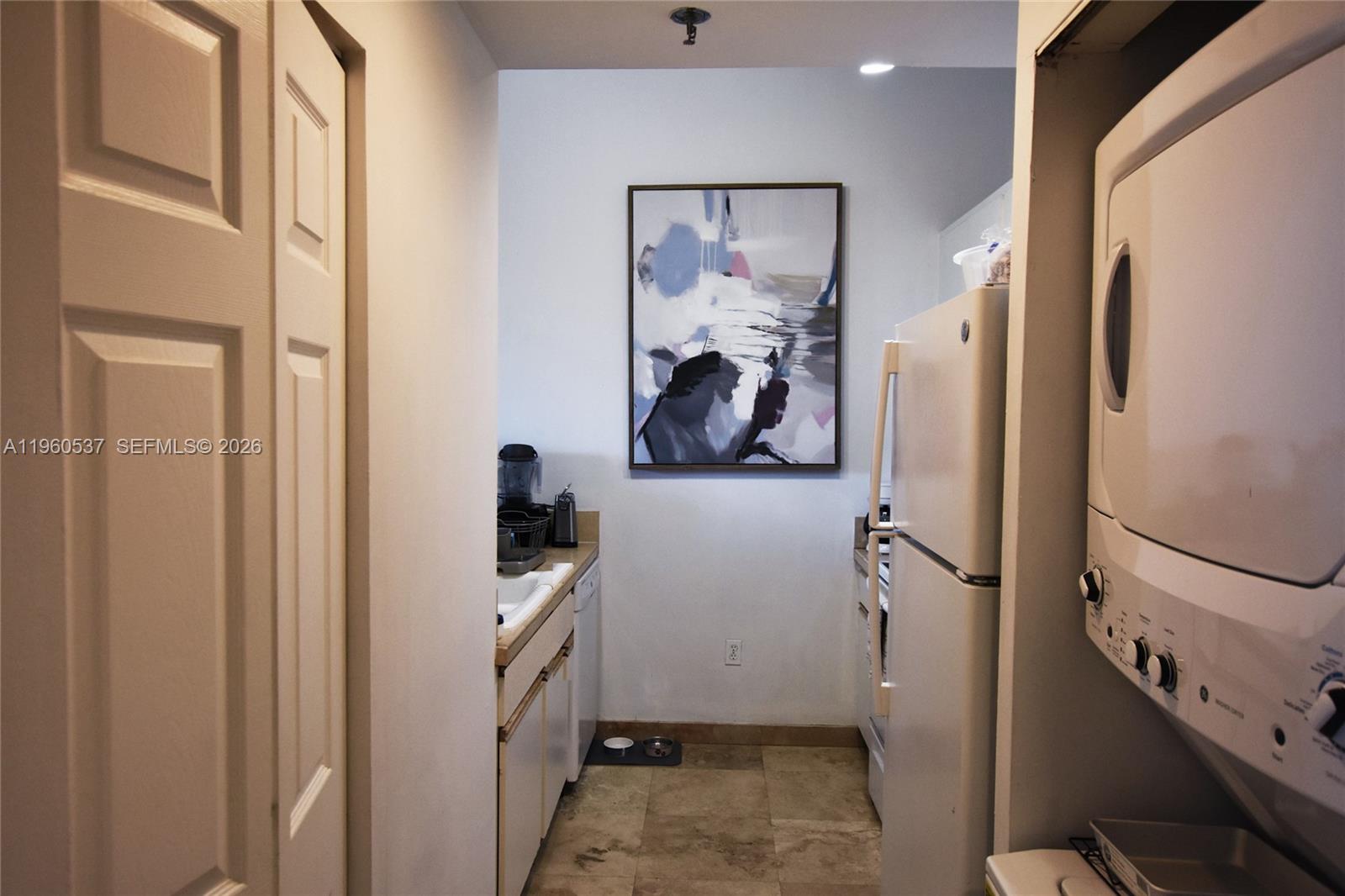 BRICKELL KEY II - Residential