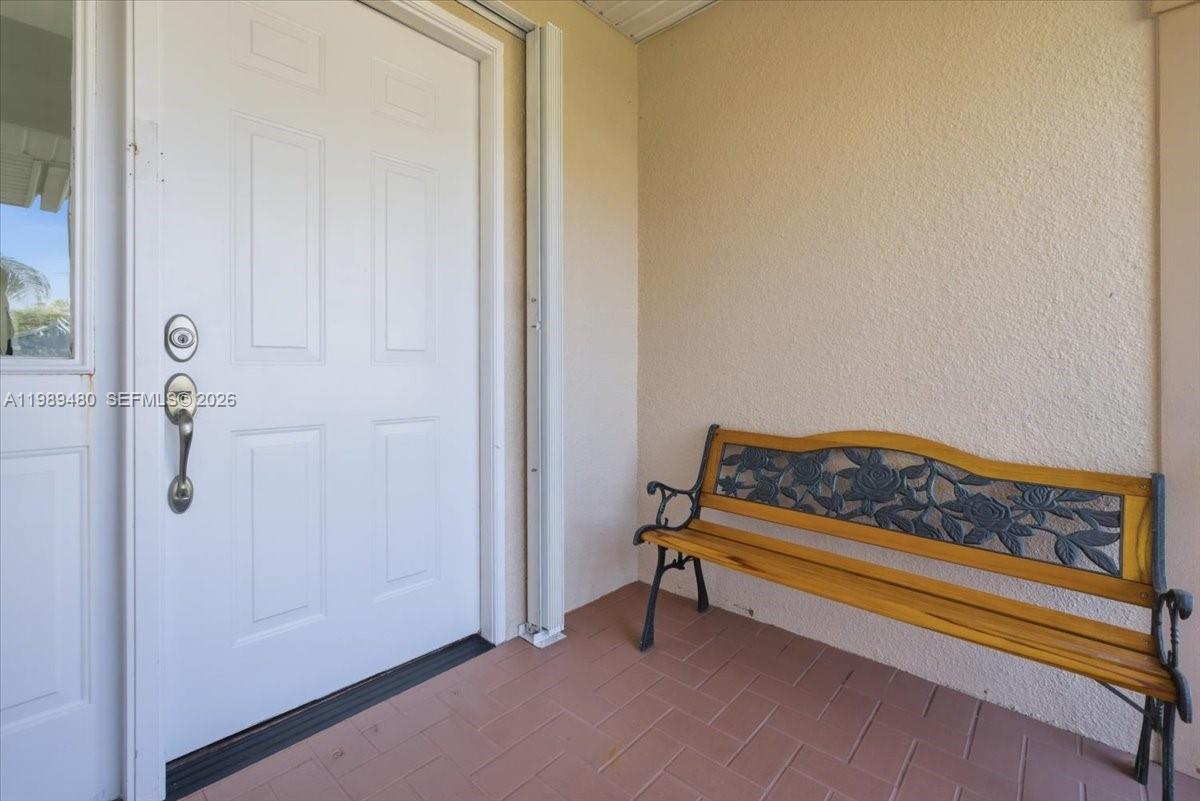 KEYS-GATE NO 1 - Residential