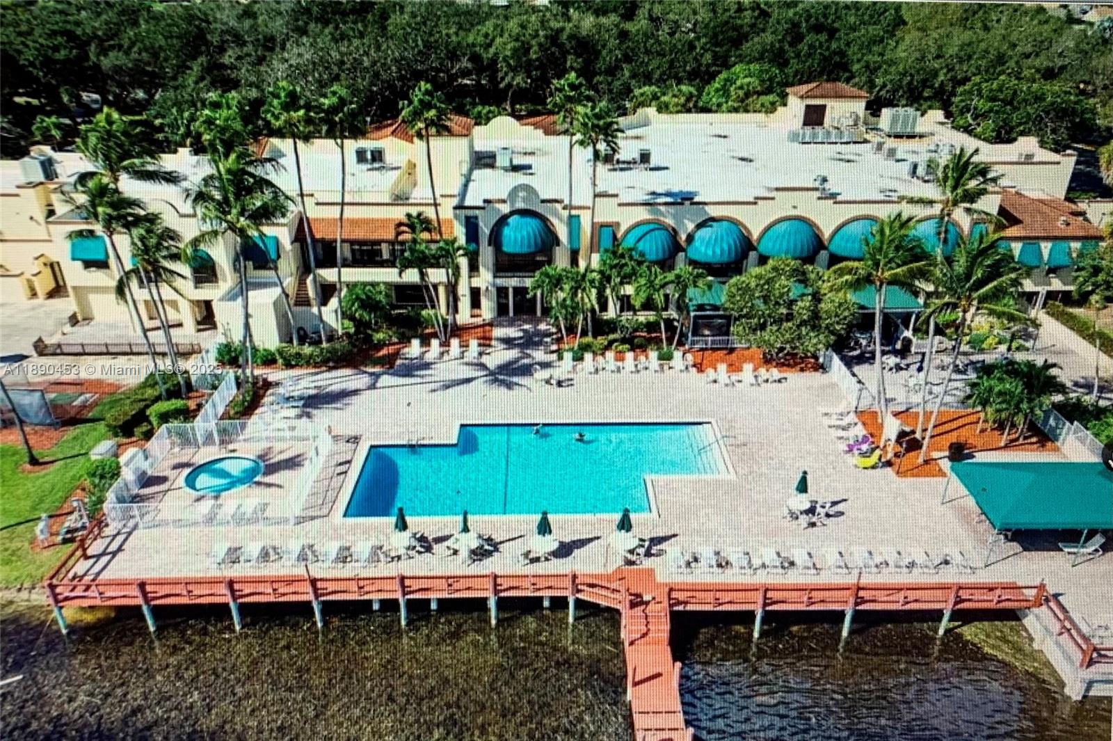 CONDO 24 OF WHITEHALL CON - Residential Lease