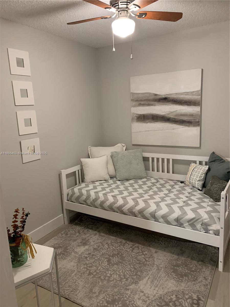 CONDO 24 OF WHITEHALL CON - Residential Lease