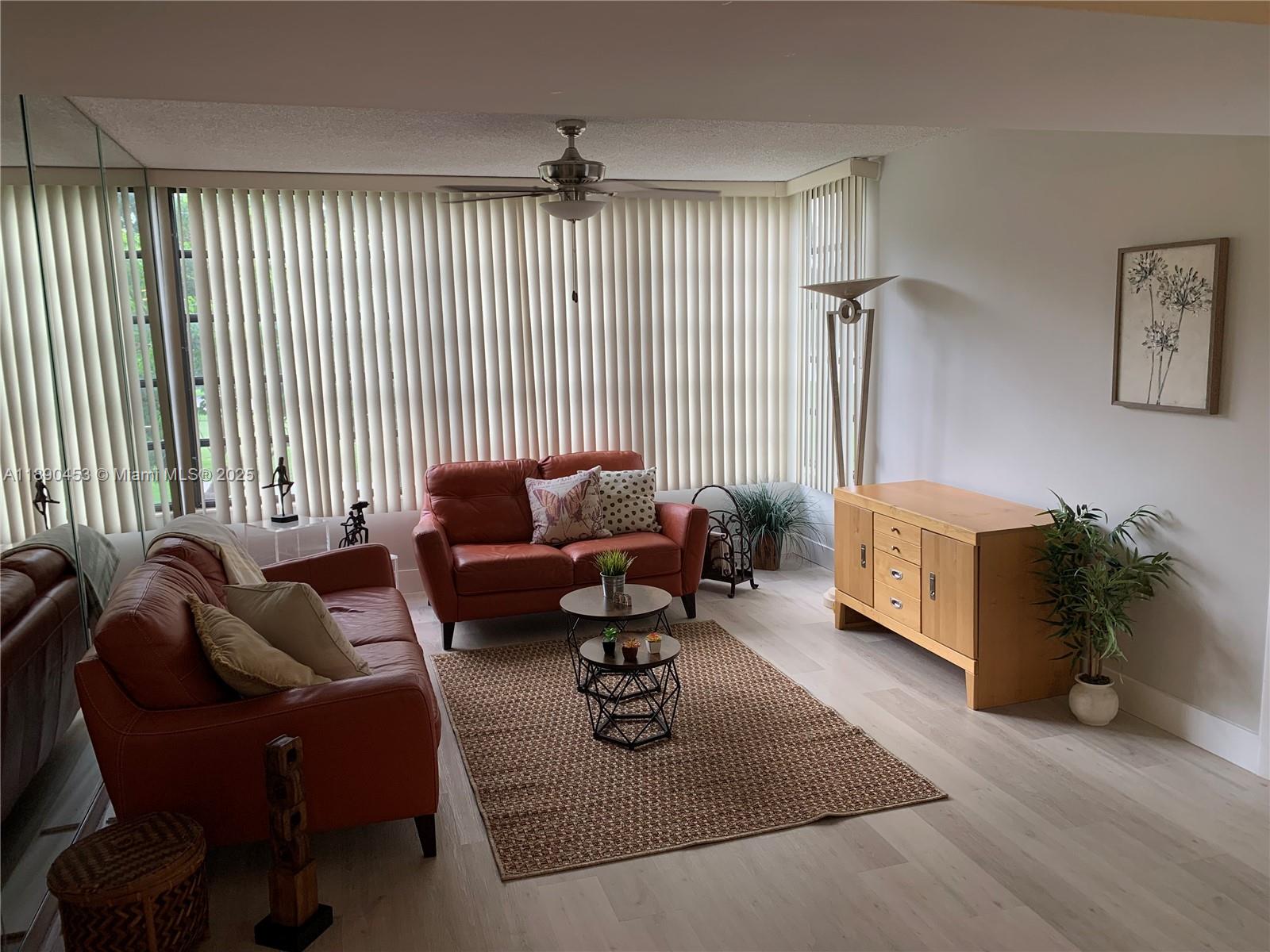 CONDO 24 OF WHITEHALL CON - Residential Lease