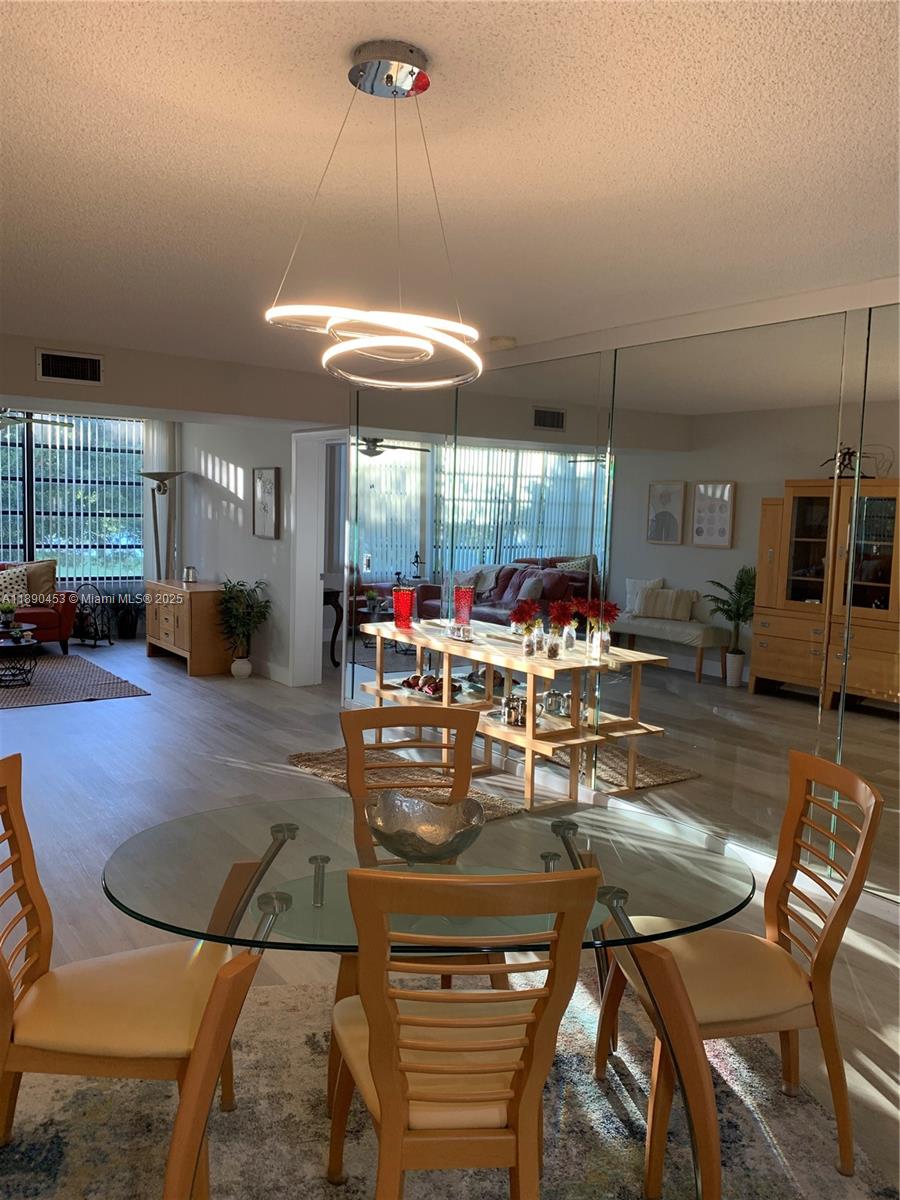 CONDO 24 OF WHITEHALL CON - Residential Lease