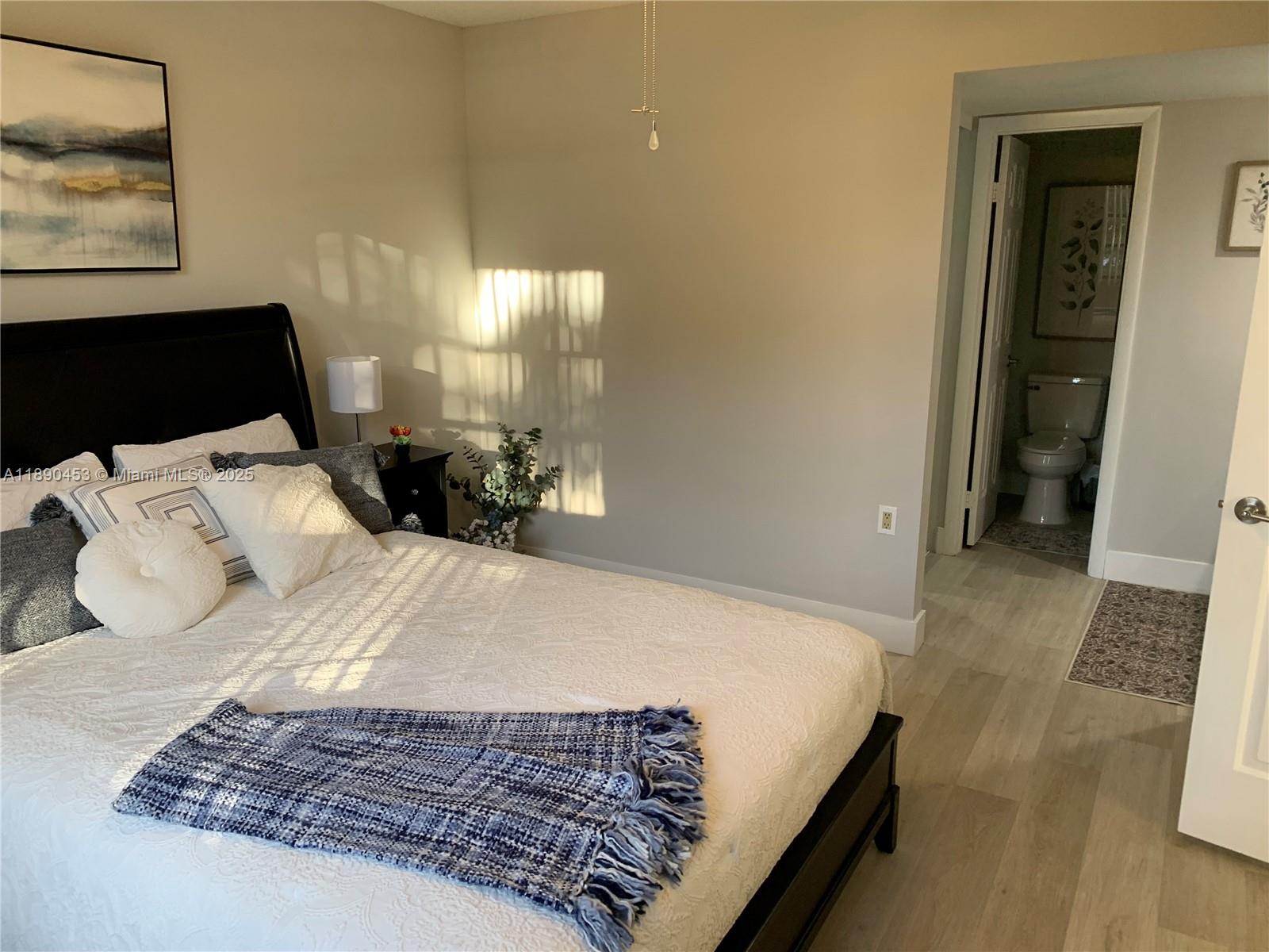 CONDO 24 OF WHITEHALL CON - Residential Lease