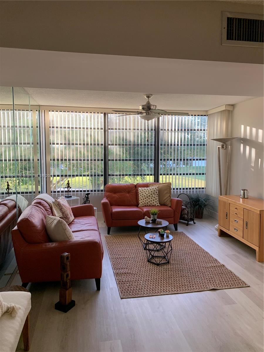 CONDO 24 OF WHITEHALL CON - Residential Lease