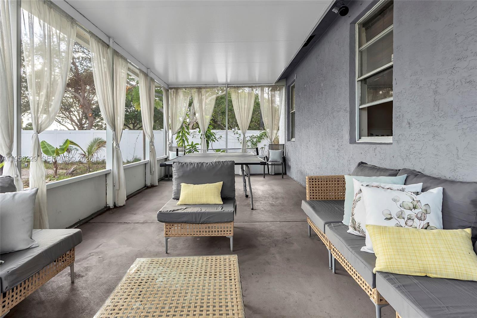 POMPANO BCH COMMUNITY - Residential