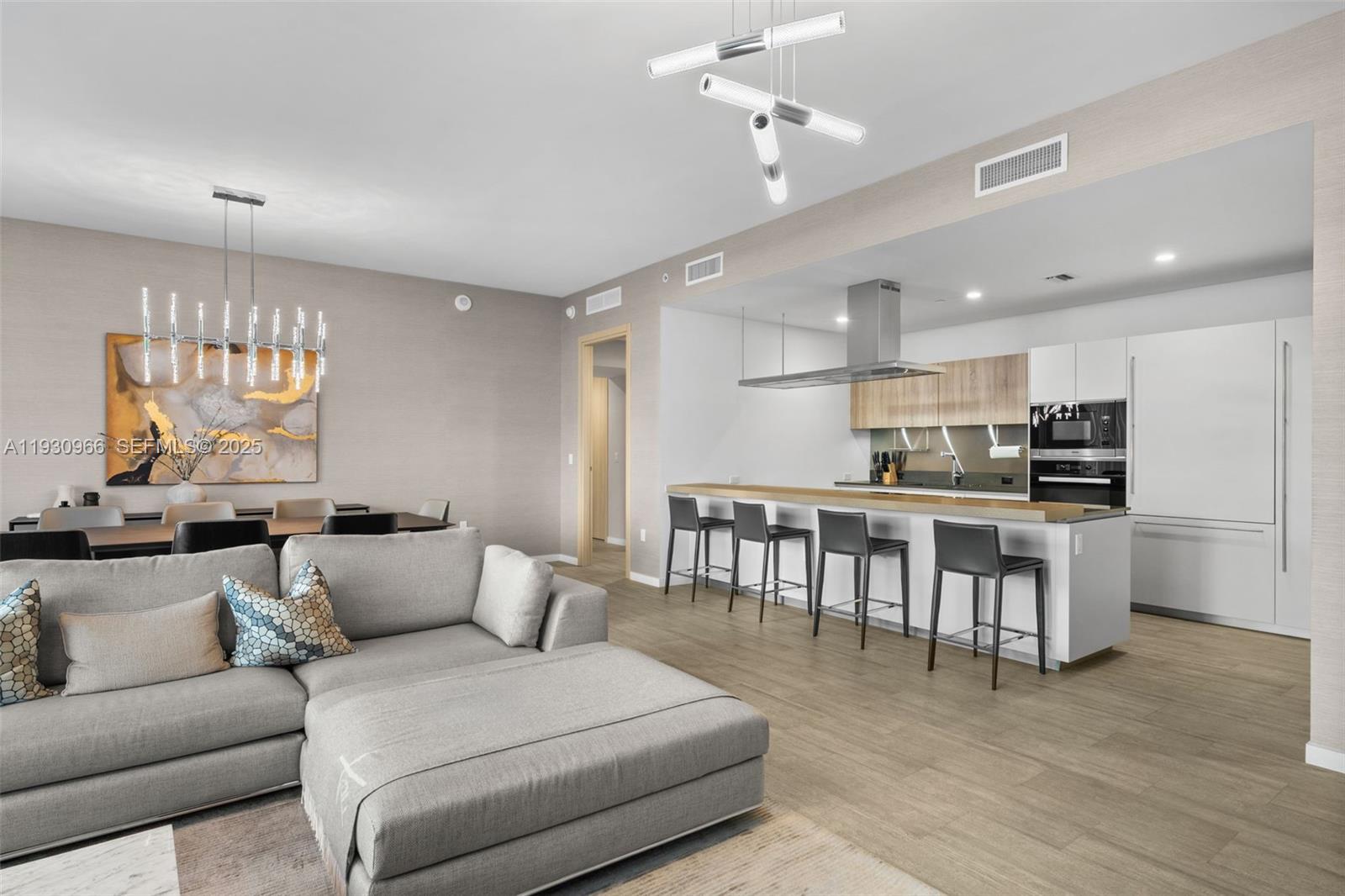 BRICKELL FLATIRON CONDO - Residential
