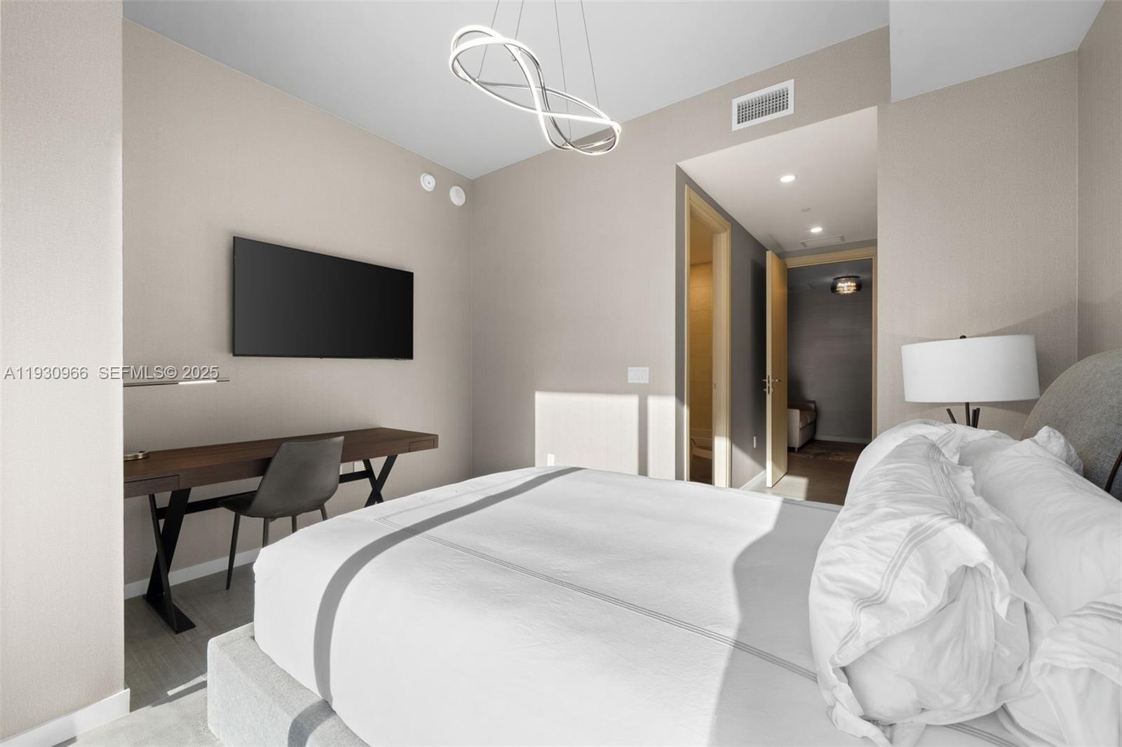 BRICKELL FLATIRON CONDO - Residential