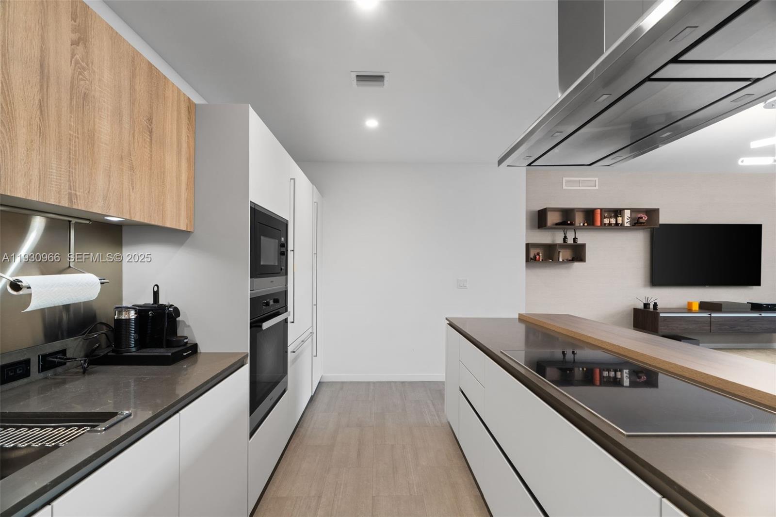 BRICKELL FLATIRON CONDO - Residential