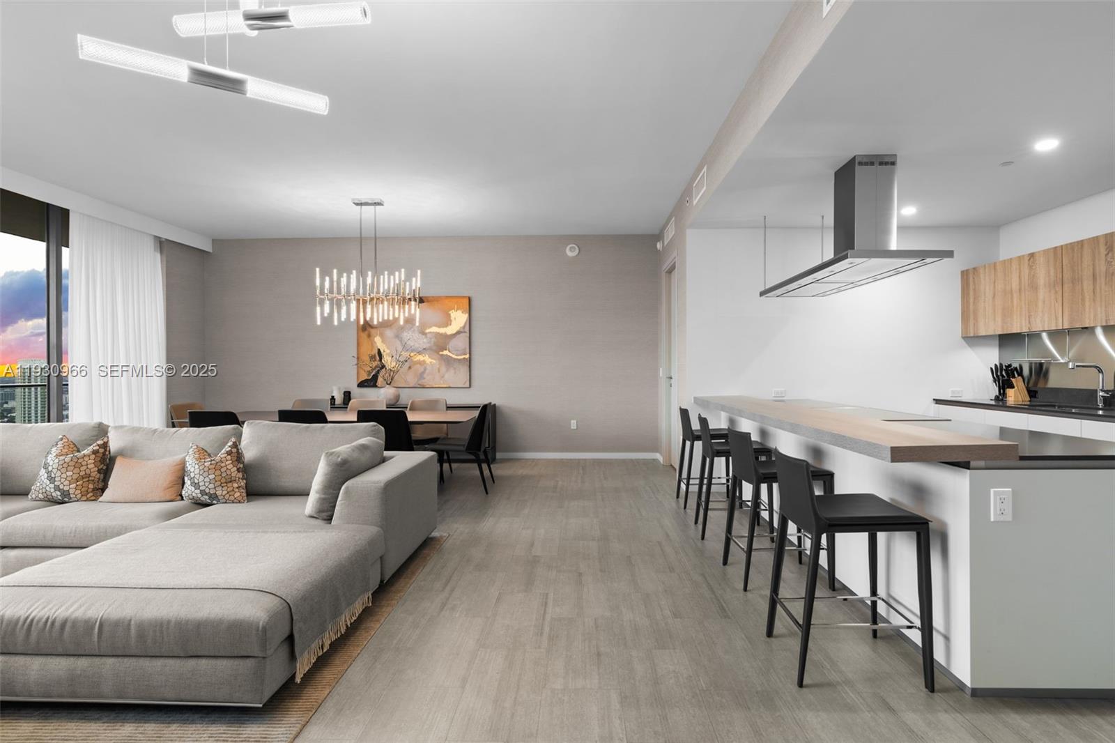 BRICKELL FLATIRON CONDO - Residential