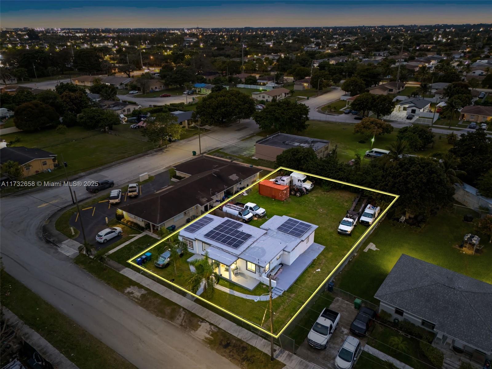 Property for Sale at 17350 Sw 105th Ave, Miami, Broward County, Florida - Bedrooms: 4 
Bathrooms: 2  - $600,000
