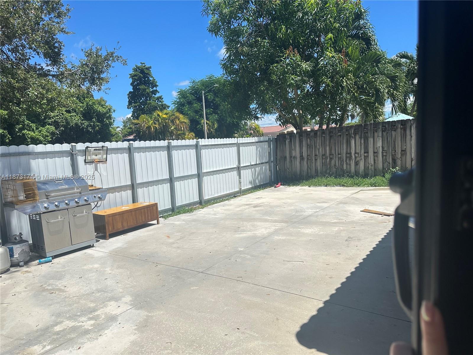 ARISTOTLE SUB PH III - Residential