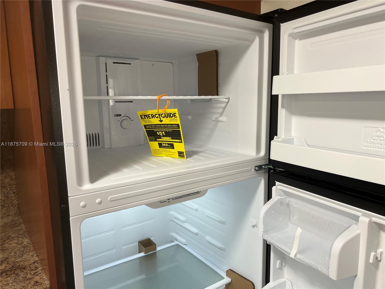 LAS VISTAS AT DORAL CONDO - Residential