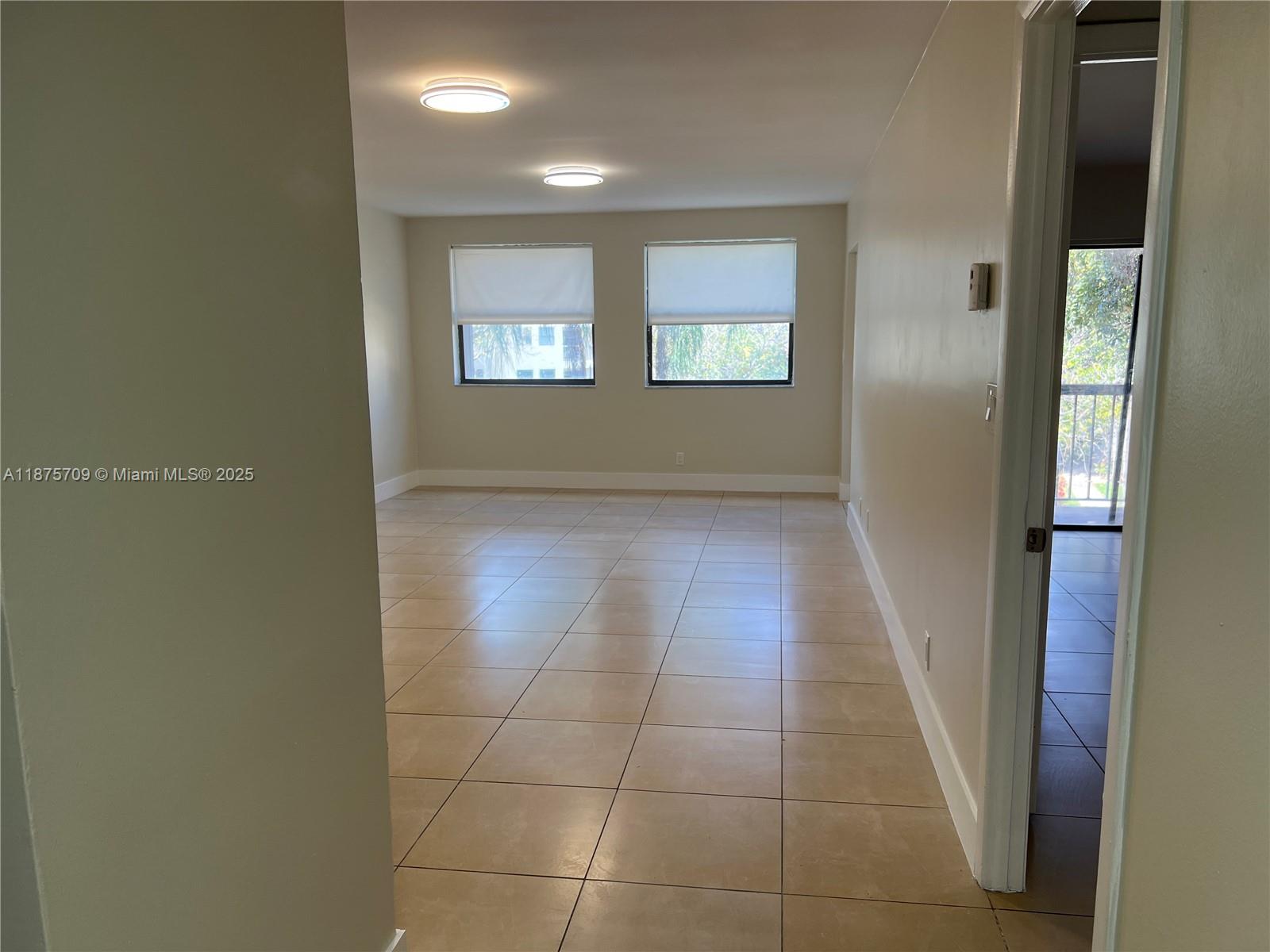 LAS VISTAS AT DORAL CONDO - Residential