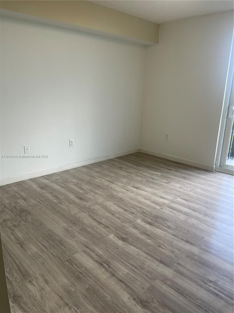 LAS OLAS BY THE RIVER CON - Residential