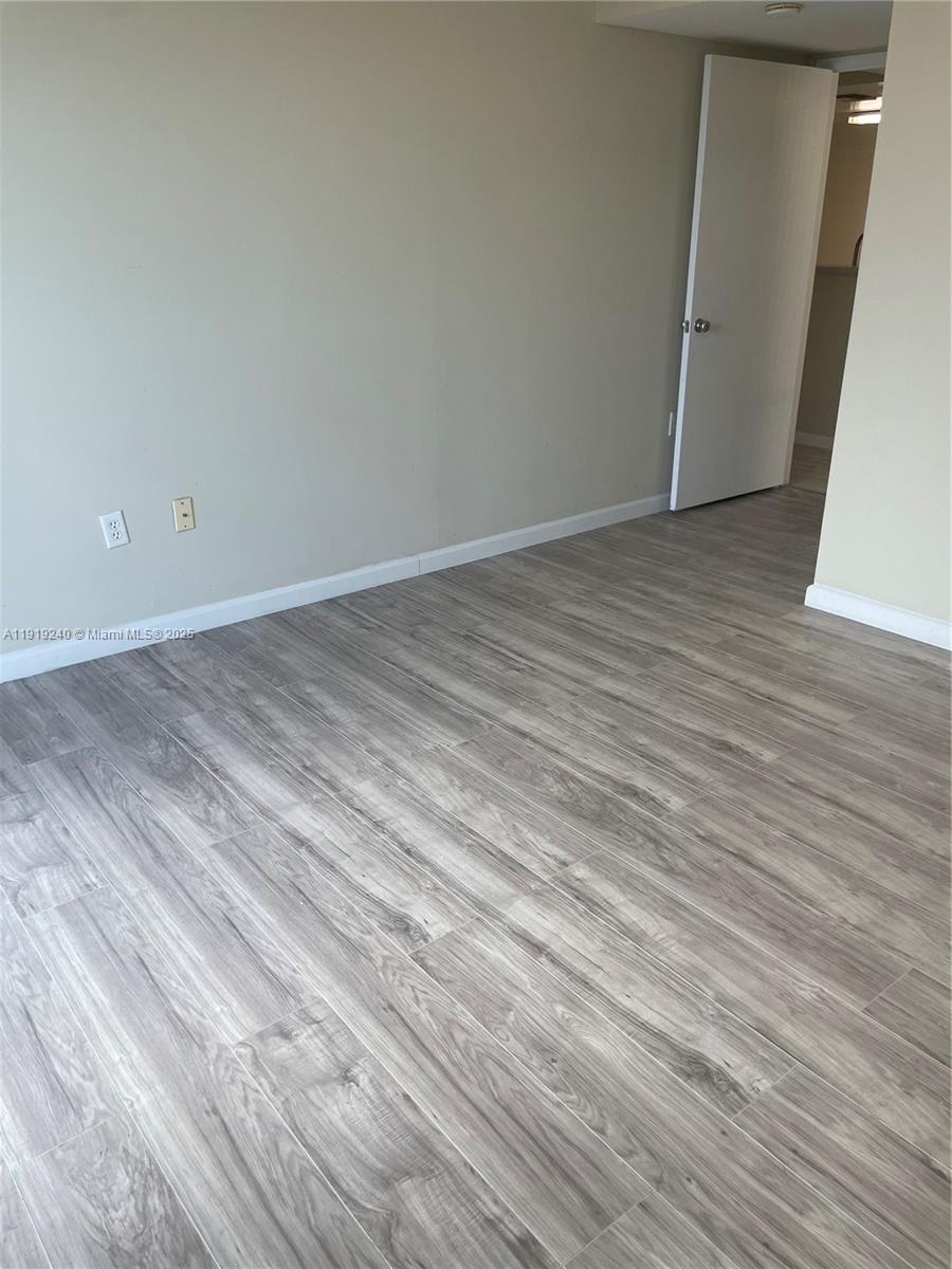 LAS OLAS BY THE RIVER CON - Residential