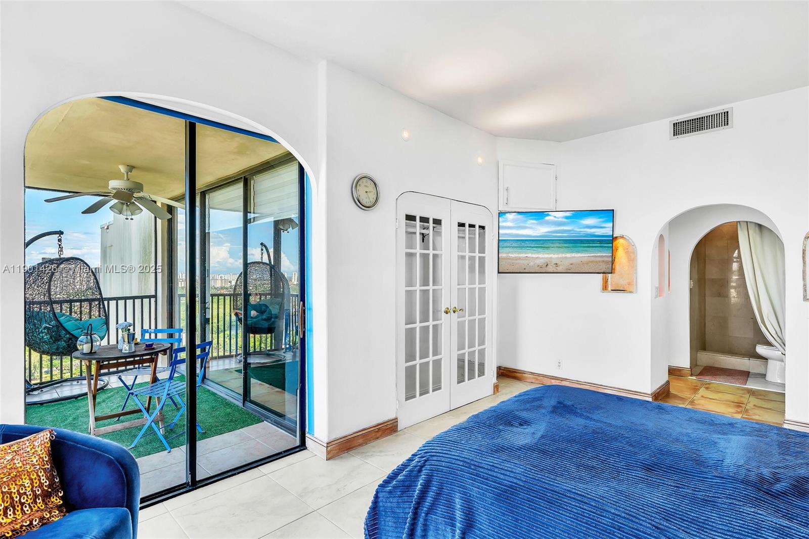 CORONADO CONDO- TOWER II - Residential