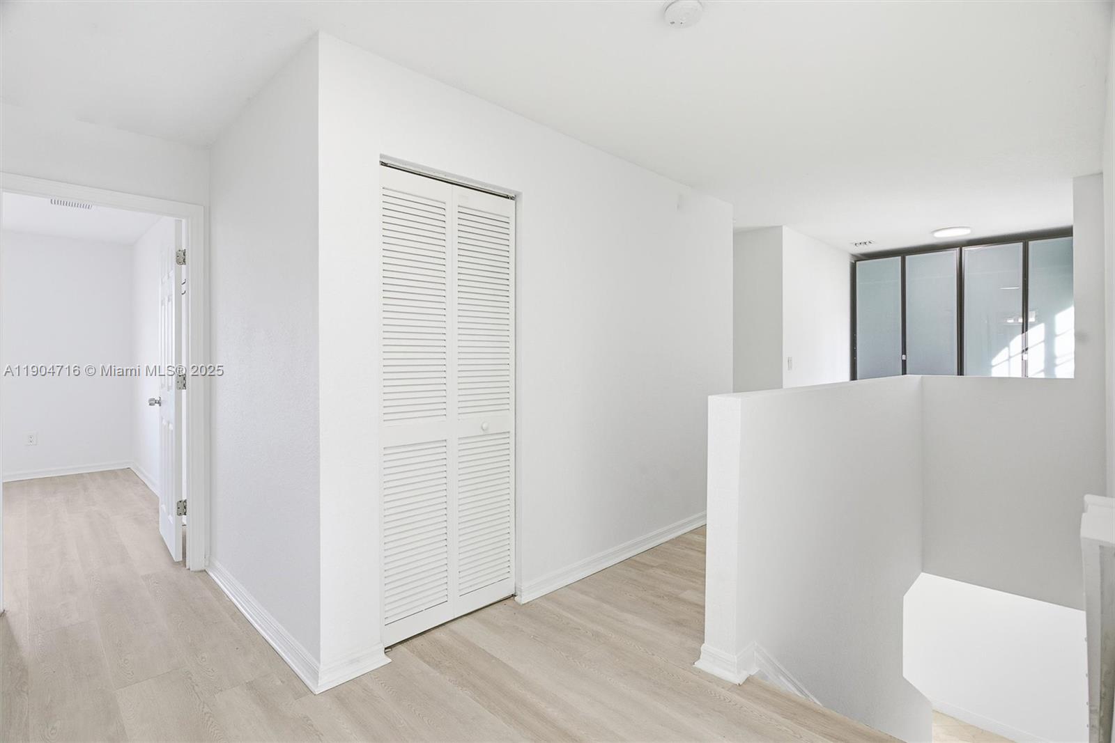 SILVER FALLS - Residential