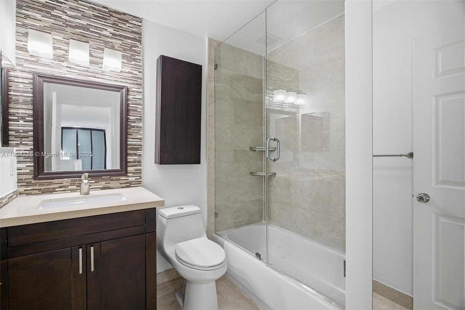 SILVER FALLS - Residential