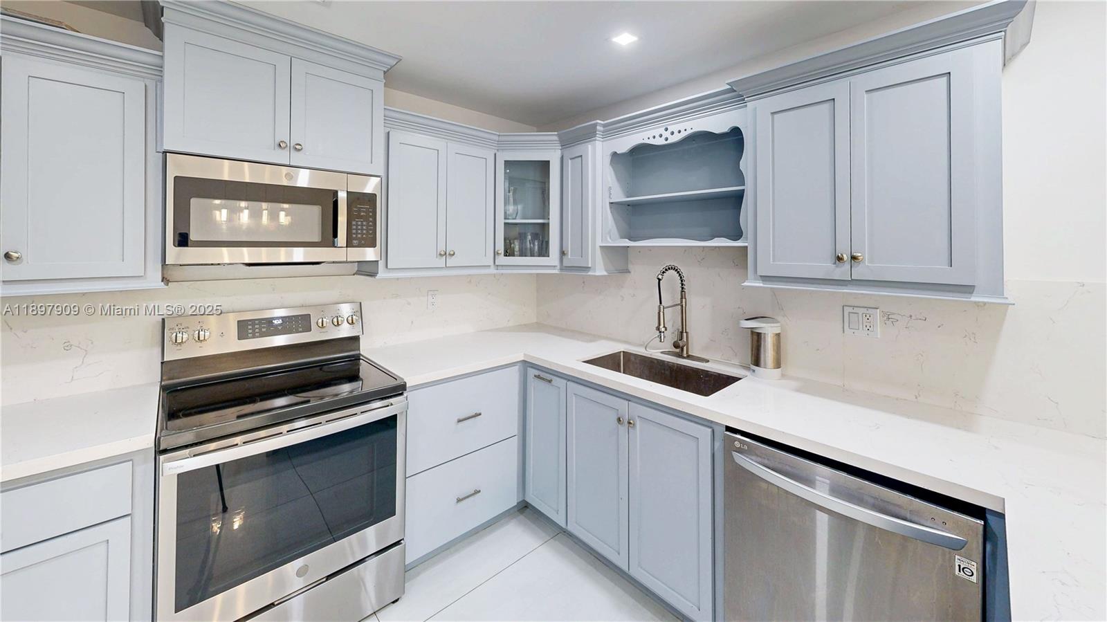 LEISURE CITY SEC 2 - Residential