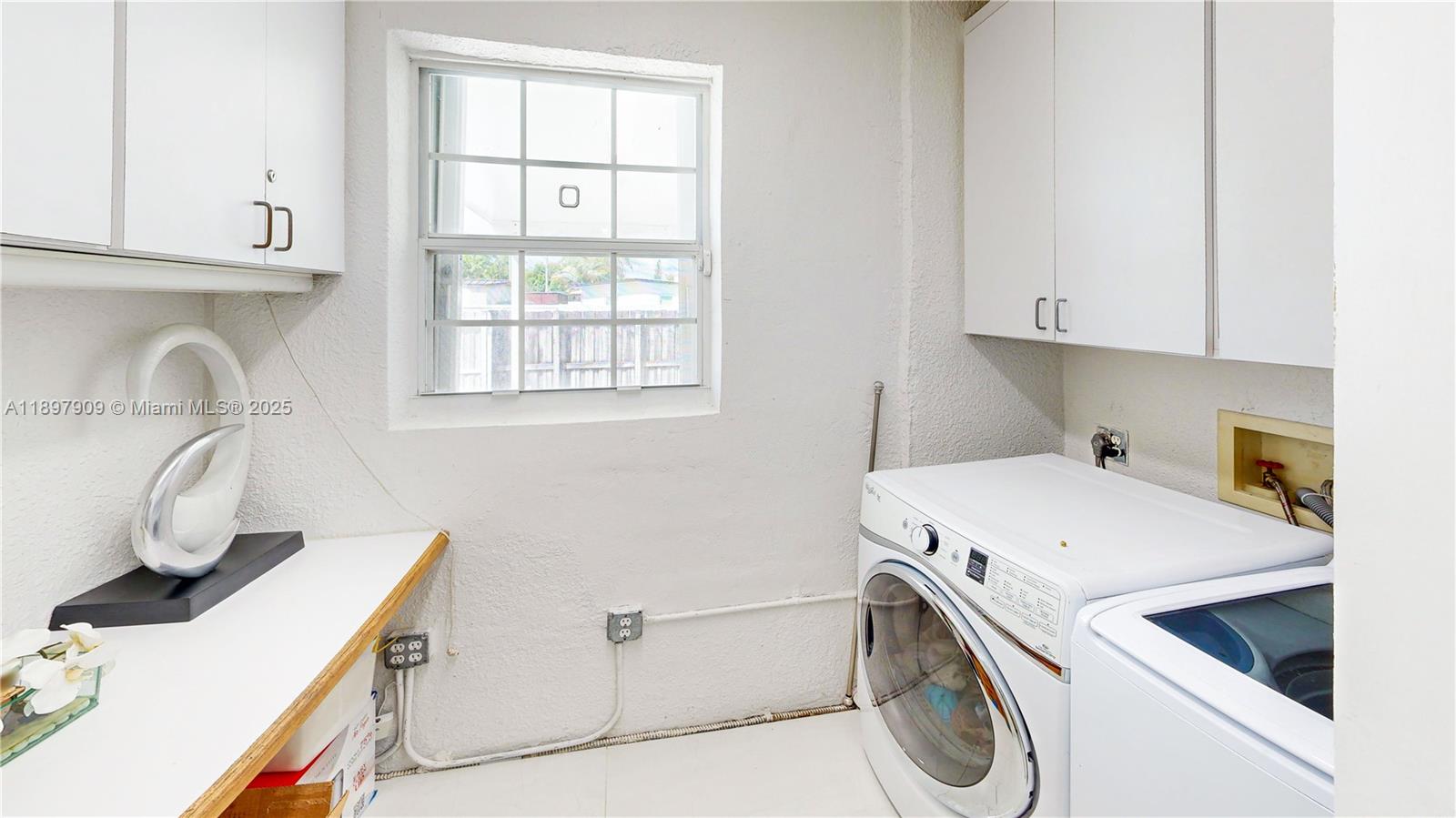 LEISURE CITY SEC 2 - Residential