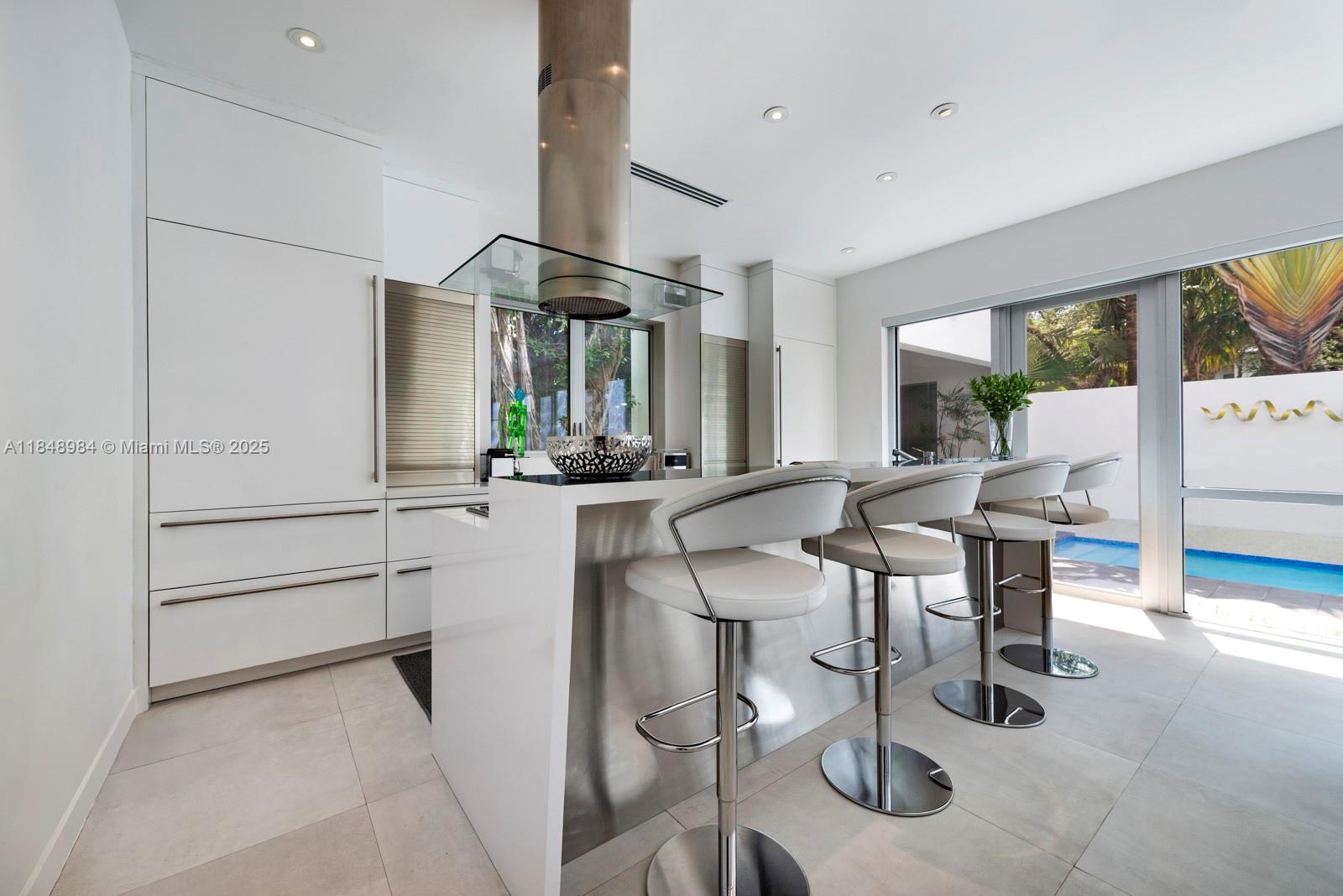 RHODES AMD NEW BISC - Residential