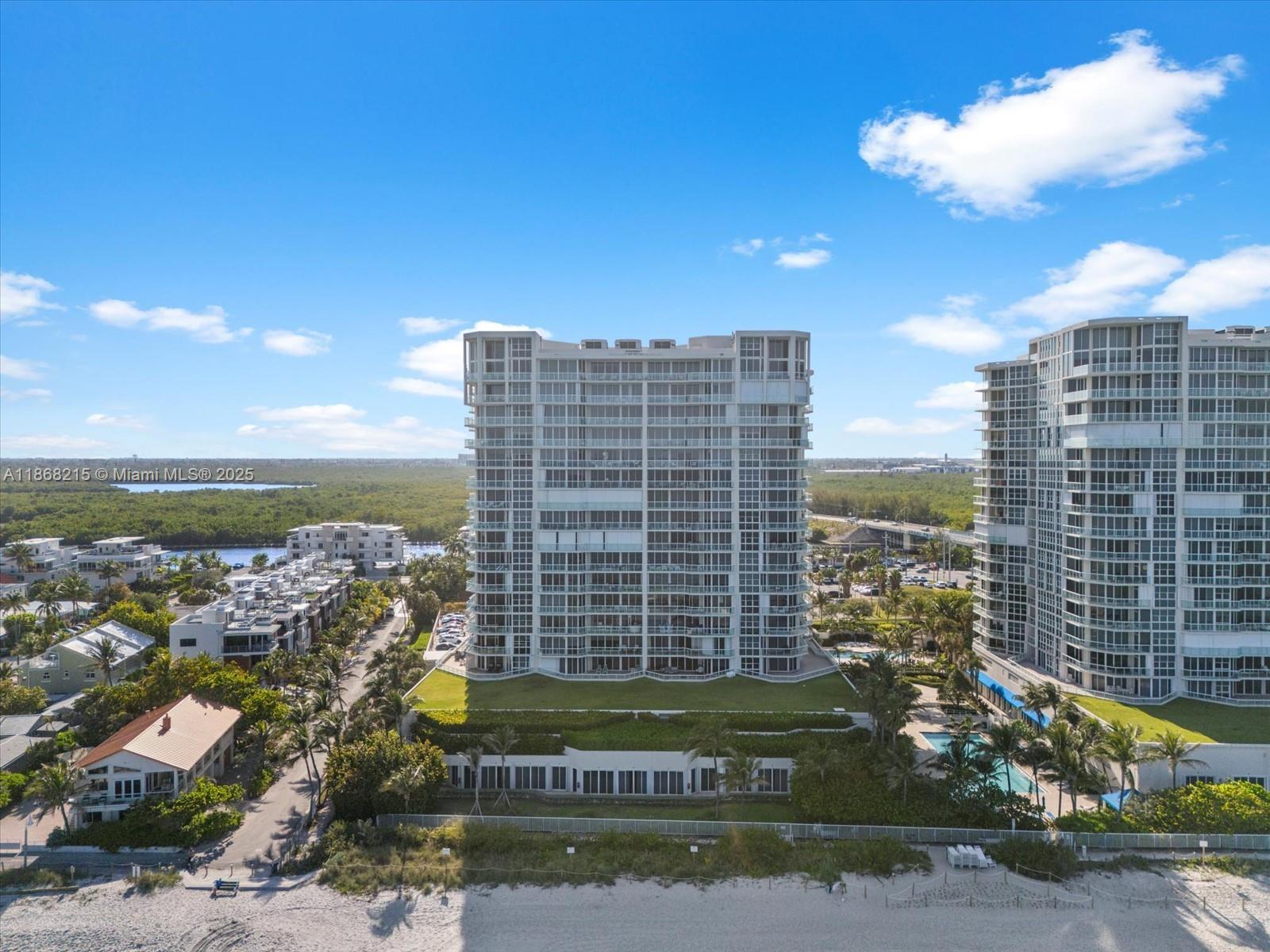 RENAISSANCE ON THE OCEAN - Residential