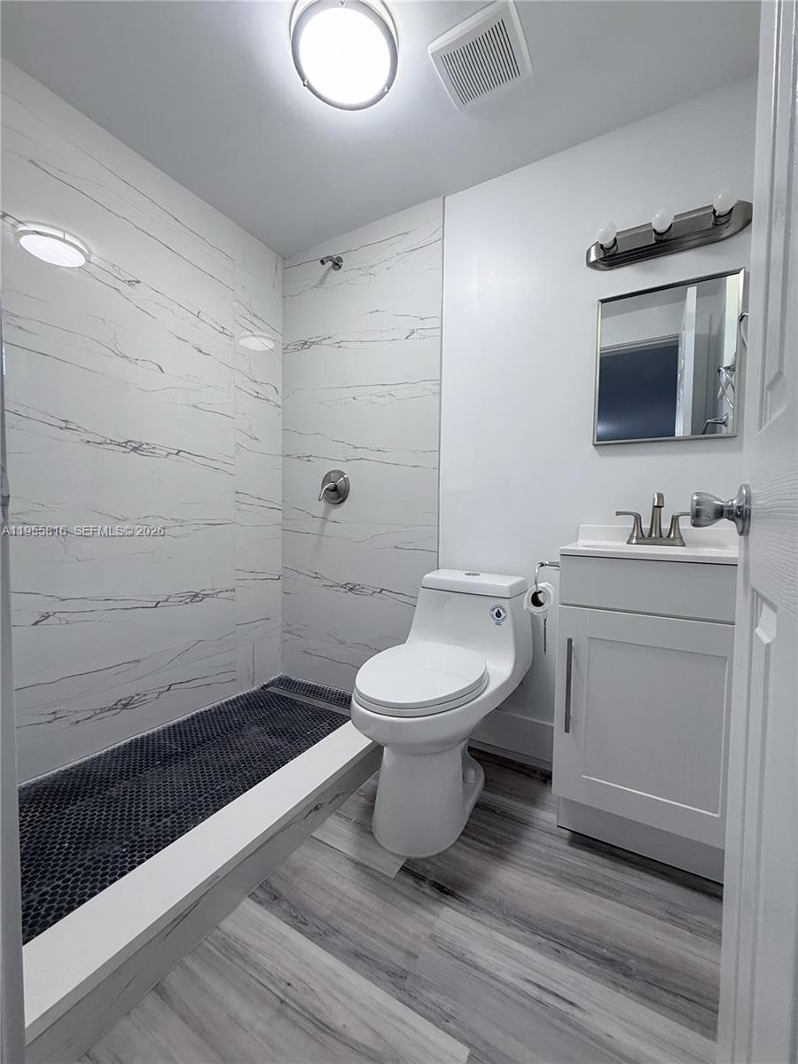 KELSEY CITY - Residential