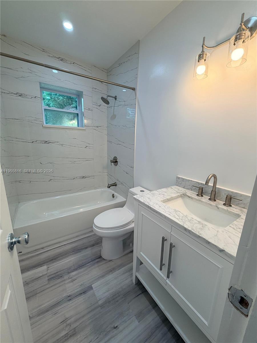 KELSEY CITY - Residential