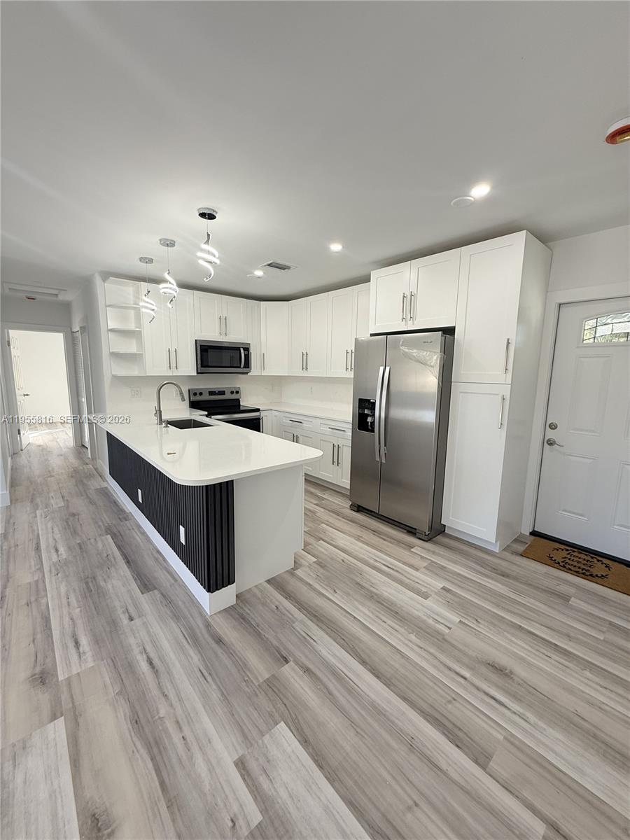 KELSEY CITY - Residential