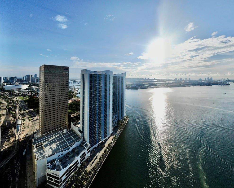 325 S Biscayne Blvd 3517