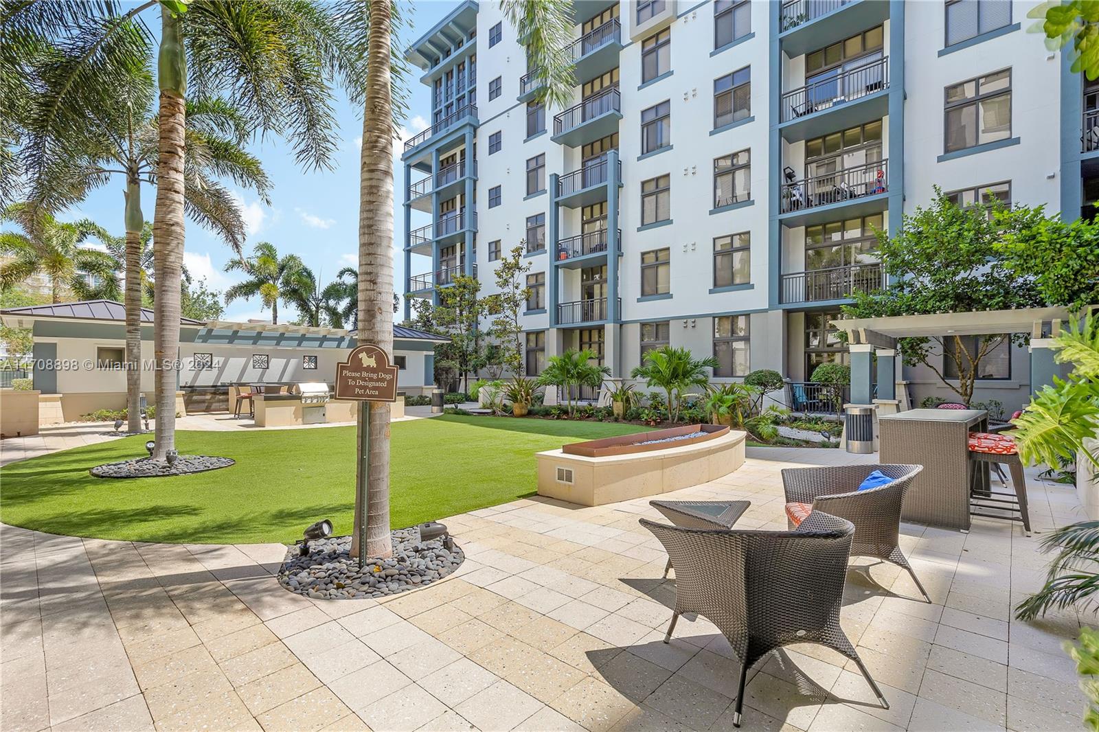 The Manor at Flager Villag - Residential Lease