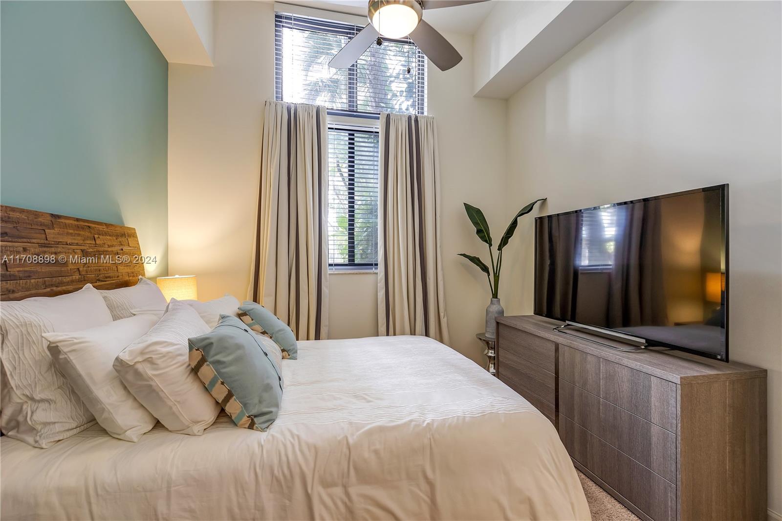 The Manor at Flager Villag - Residential Lease