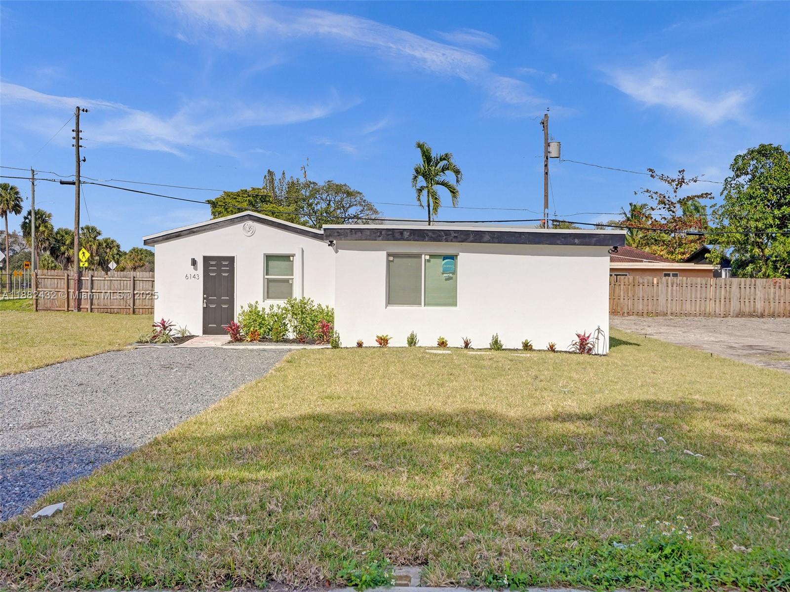 SUN LAND PARK - Residential