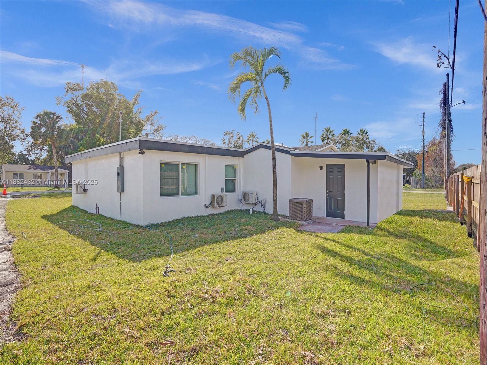 SUN LAND PARK - Residential