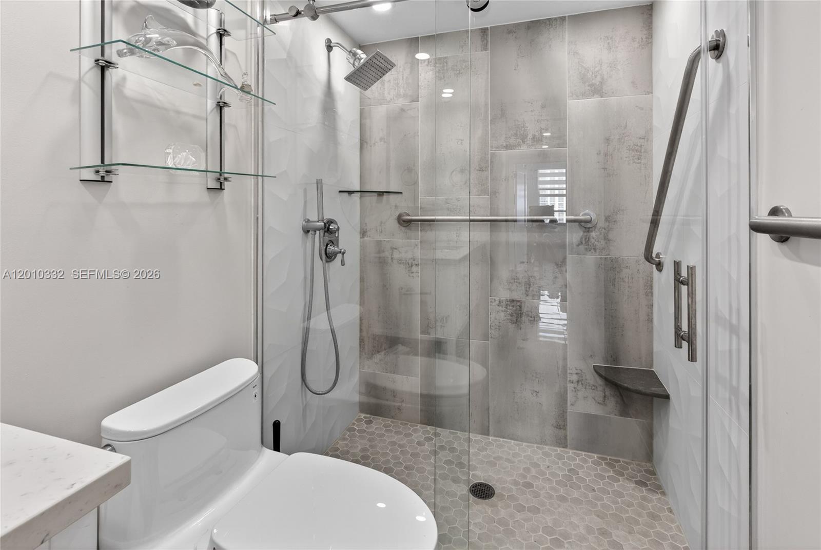 HEMISPHERES CONDO - Residential